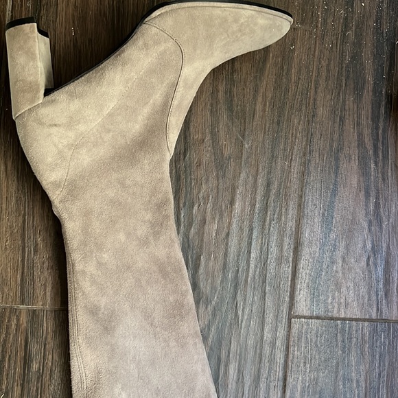 Stuart weitzman over the knee boot 8.5 medium - Picture 11 of 11